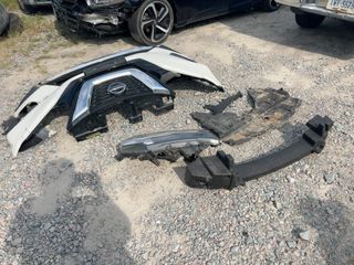 Vehicle Parts Image #3